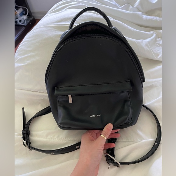 Mat & Nat Backpack - Picture 1 of 1
